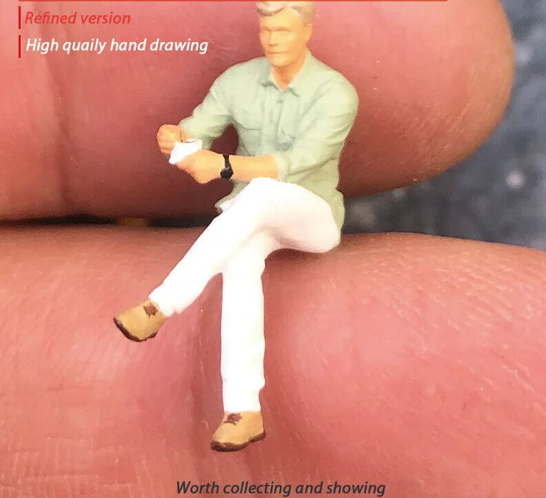 1:64 Painted Figure Mini Model Miniature Resin Diorama Cafe Restaurant Waiter