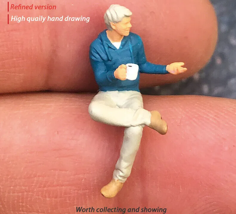 1:64 Painted Figure Mini Model Miniature Resin Diorama Cafe Restaurant Waiter