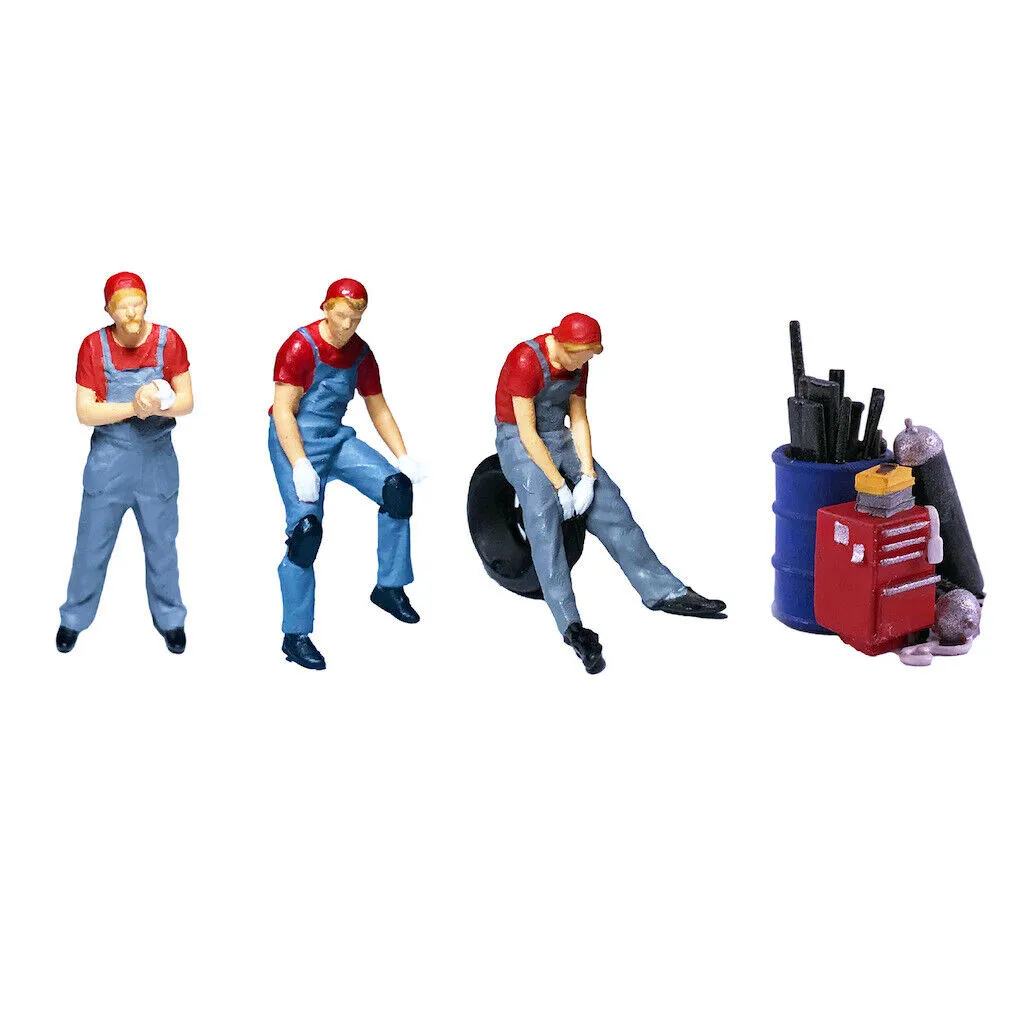 1:64 Painted Figure Mini Model Miniature Resin Diorama Car Repairman Repaired R