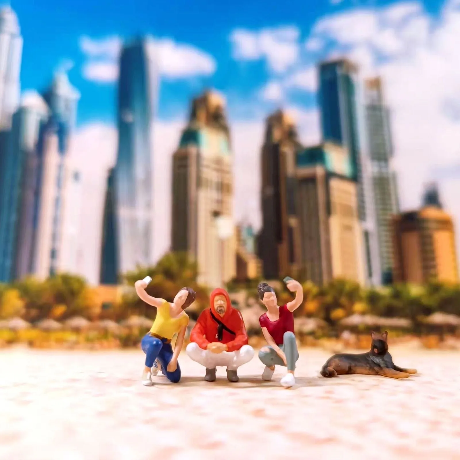 1:64 Painted Figure Mini Model Miniature Resin Diorama Selfie Selfportial Set A