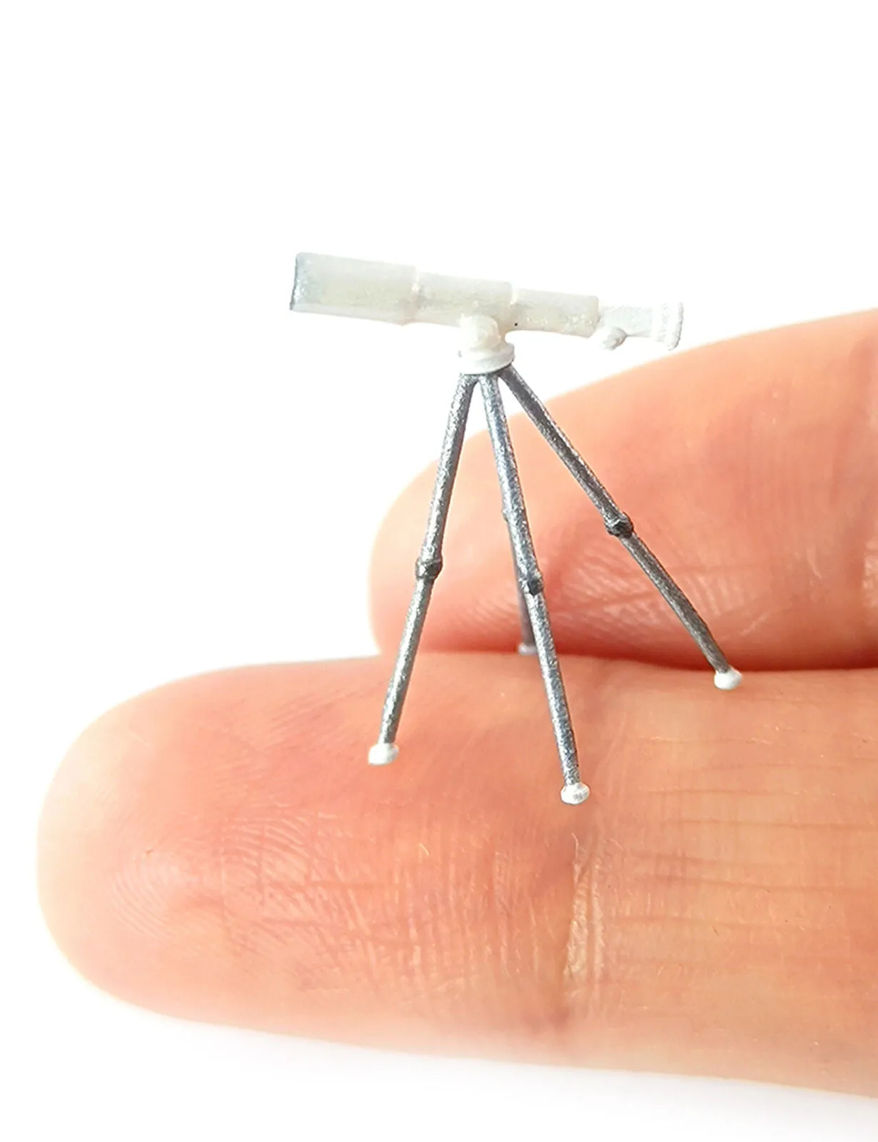 1:64 Painted Figure Mini Model Miniature Resin Diorama Stargazing Camping Family