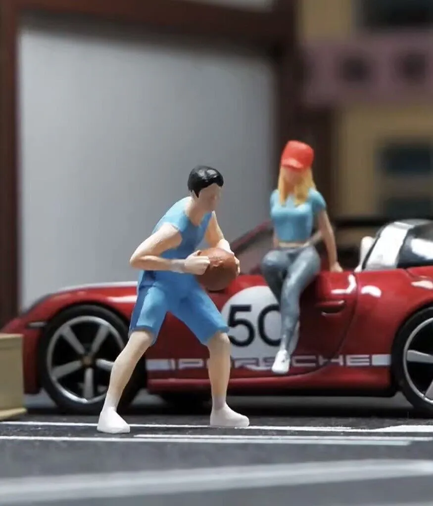 1:64 Painted Figure Mini Model Toy Miniature Car Scenes Resin Boy Basketball Man