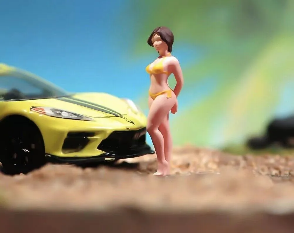 1:64 Painted Figure Model Miniature Resin Diorama Sand Sexy Girl Lady Bikini Toy