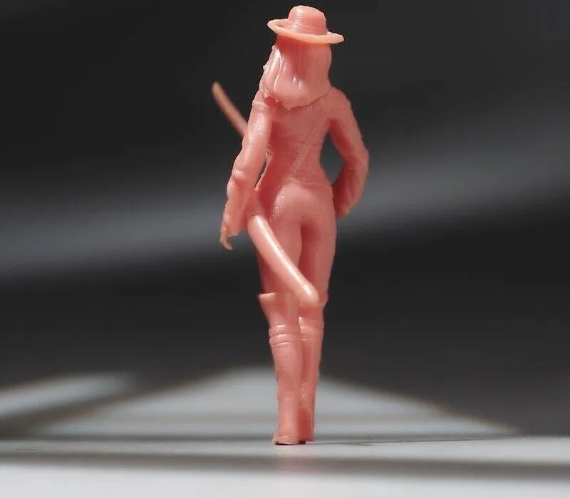 1:64 Painted Unpainted Figure Model Miniature Resin Diorama Sand Sword Girl Lady