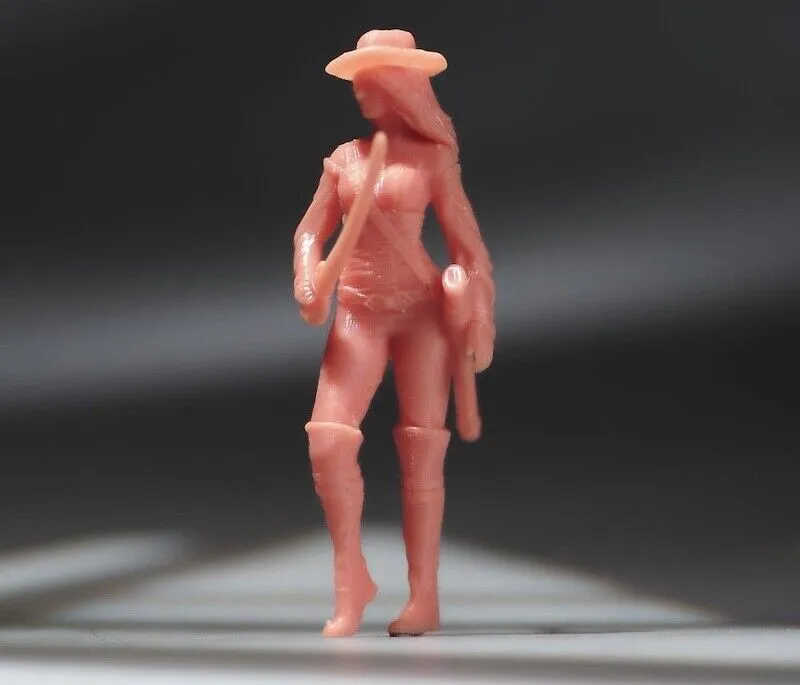 1:64 Painted Unpainted Figure Model Miniature Resin Diorama Sand Sword Girl Lady
