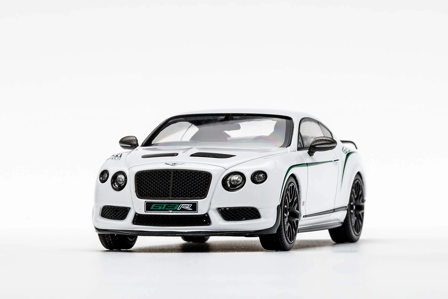 Almost Real 430401 Bentley Continental GT3-R - 2015 - White, 1/43 Scale Finished Mini Car