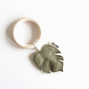 BEZISA LEAF TEETHER PISTACHIO