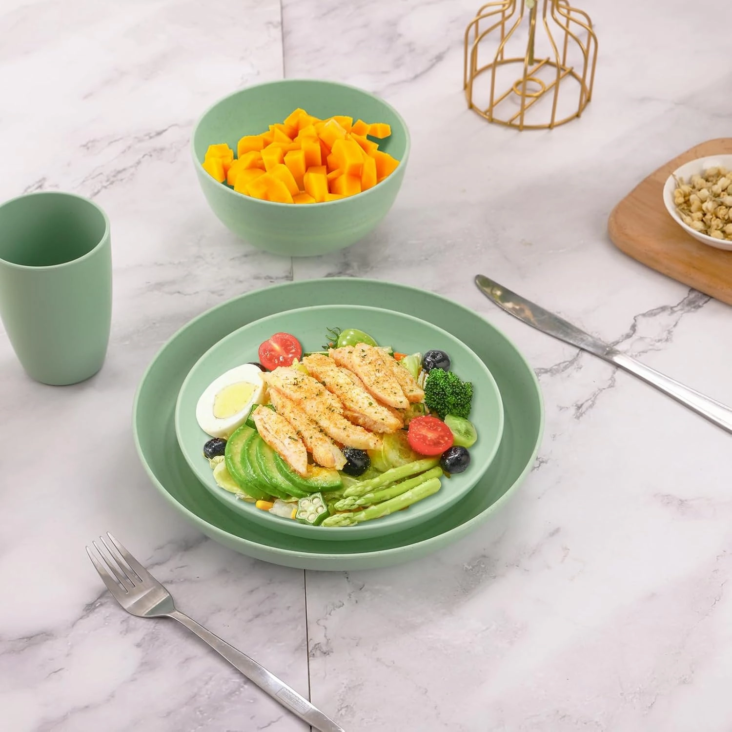 Camping Plates Cups and Bowls Set Green Reusable Microwave Safe Lightweight Unbreakable Plastic Dishes Set for Kids Elderly Kitchen Adults Outdoor,32 Pcs Wheat Straw Dinnerware Sets for 8