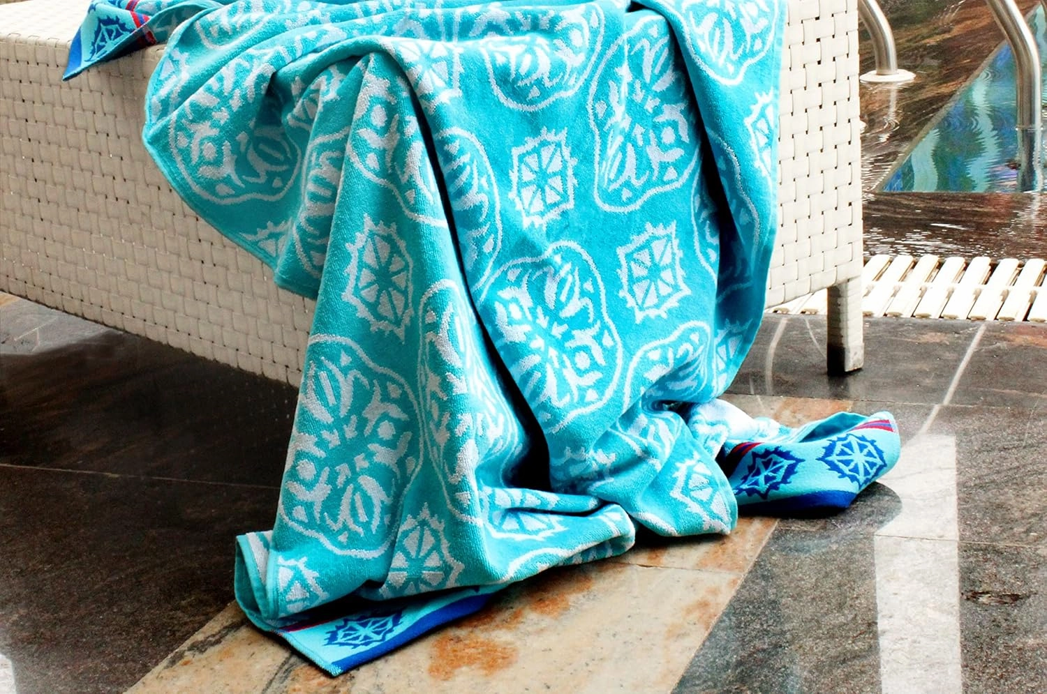 COTTON CRAFT Oversized Extra Wide XL Beach Blanket Towel for Two - 58x68-100% Cotton Velour - Big & Huge - Pool Picnic Bath Jacquard Thick Plush Super Soft Luxury - 450 GSM - Summer Trellis Pool Blue