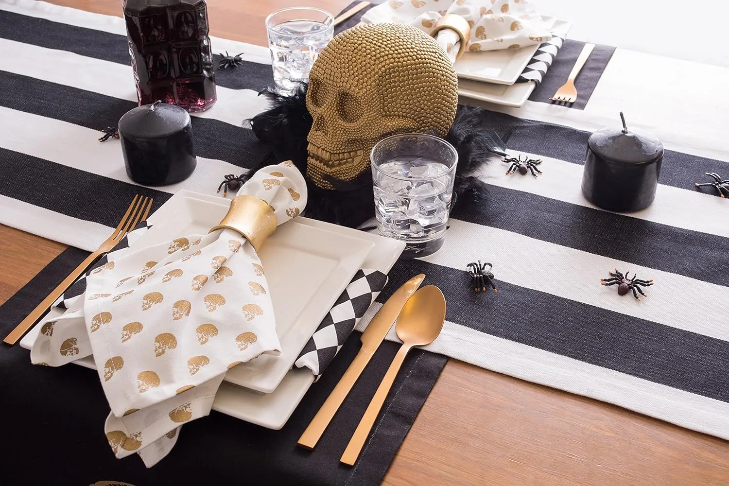 DII Cabana Dobby Stripe Tabletop Collection, 18x108-inch Table Runner, Black & White