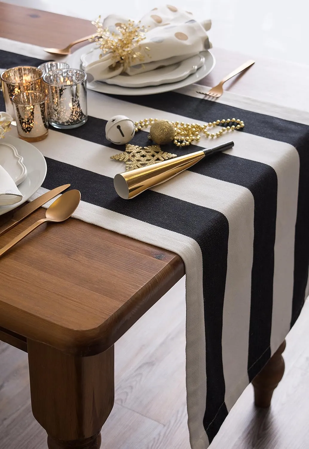DII Cabana Dobby Stripe Tabletop Collection, 18x108-inch Table Runner, Black & White