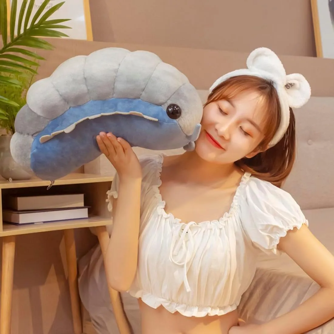ELAINREN Large Pill Bug Plush Soft Pillow Lifelike Insect Stuffed Animals Toy Cute Fluffy Insect Isopod Plushie Doll Gifts/19.6''(Gray/Blue)