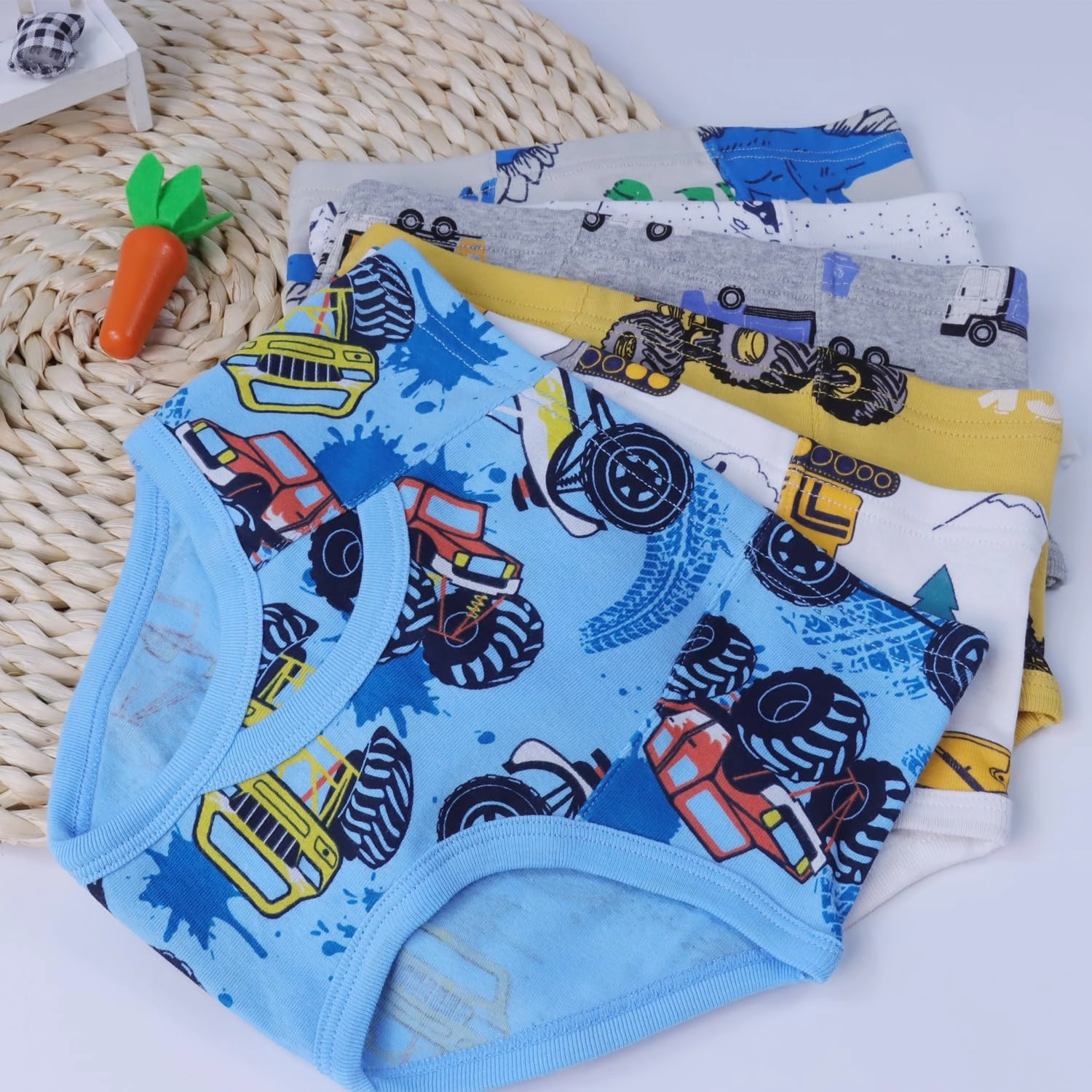 Finihen Boys Soft Cotton Underwear For Toddler Boy Truck Dinosaur Multipacks Briefs Children Undies