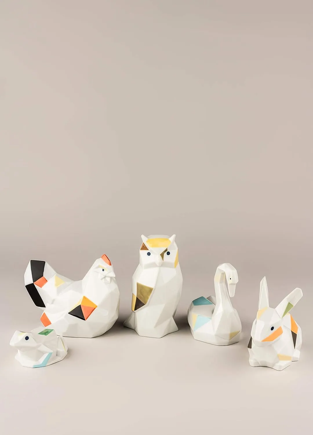 LLADRÓ Rabbit Figurine. Porcelain Rabbit Figure.