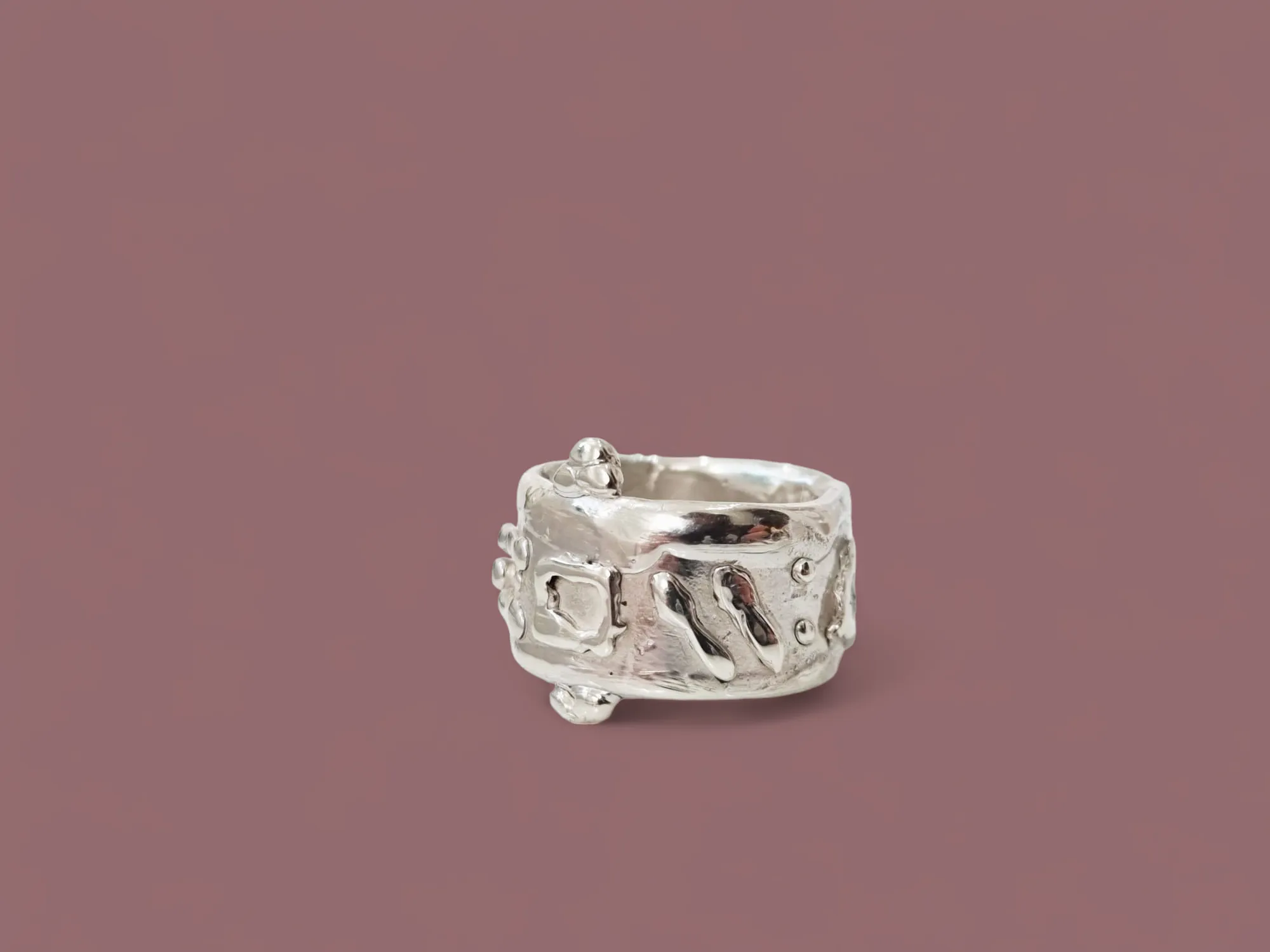 Mani ring