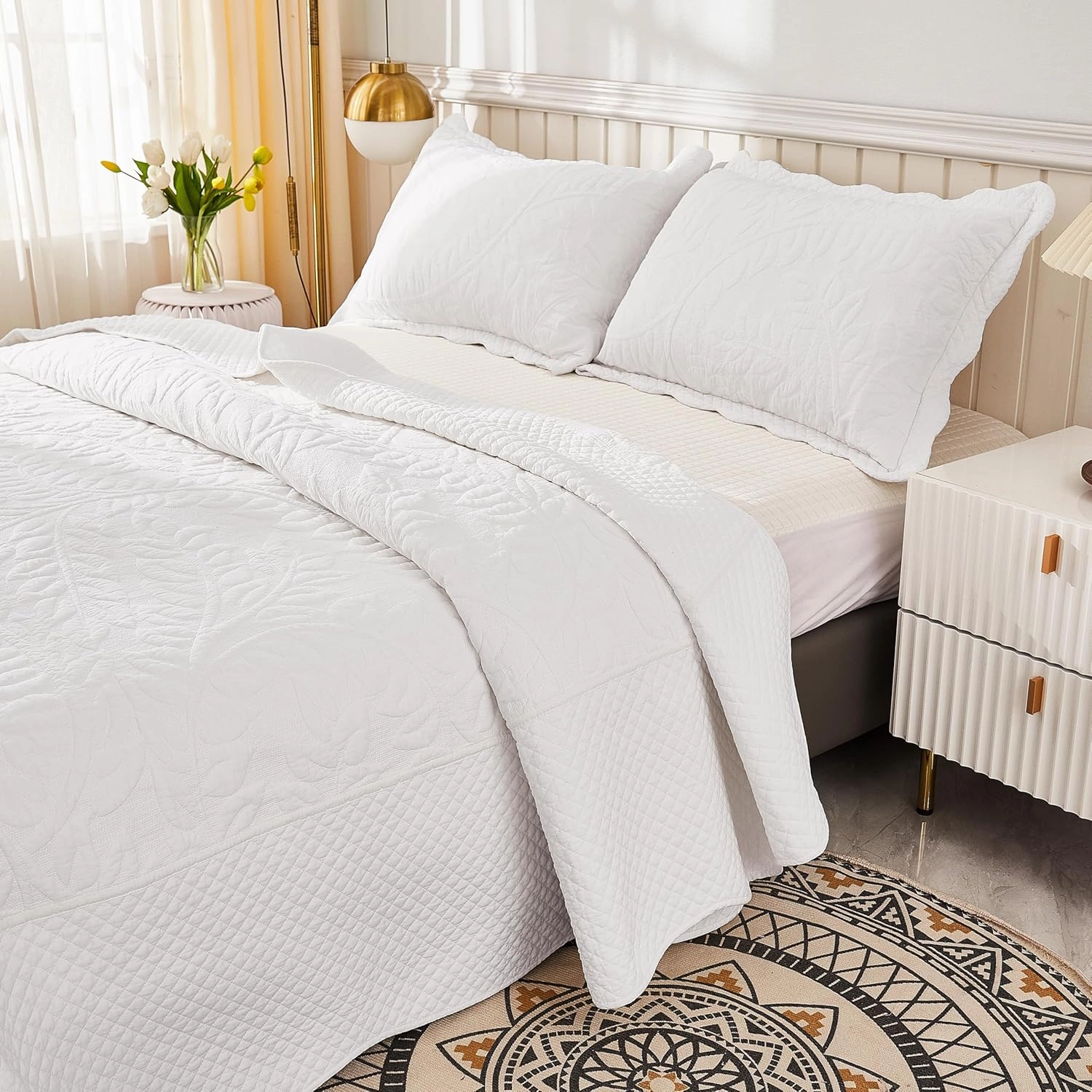 MarCielo 3-Piece 100% Cotton Oversized Bedspread Lightweight Quilt Coverlet Embroidery Farmhouse Bedding Set T0 (Bright White, King (118"x106"))
