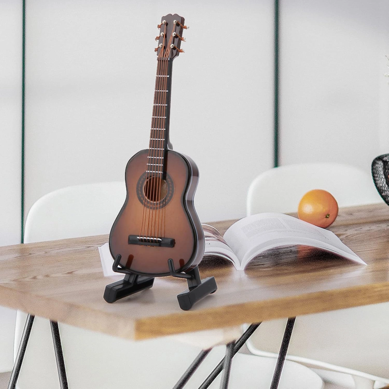 Miniature Guitar Model, Mini Wooden Guitar Model with Stand and Case Musical Ornaments Model Display Miniature Dollhouse Display Accessories Craft Home Decor Collectible Decoration (10CM)