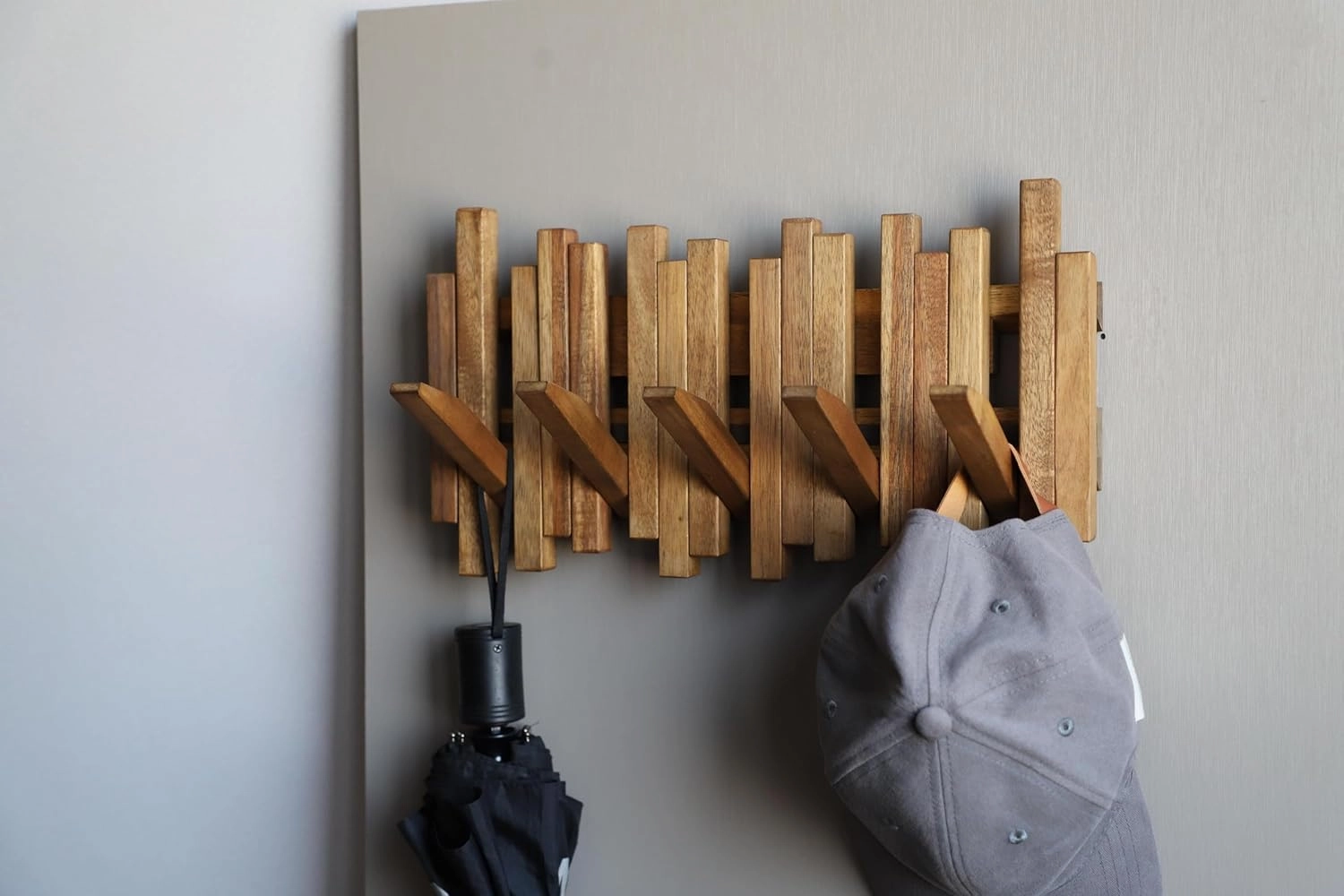 Natural Wood Wall Mounted Piano Coat Rack| Coat Rack Wall Mount| Flip Down Wall Hook Rack 5 Hooks| Entryway Wall Art Hook,Made of Acacia Wood (Wood Wax Oil staining Light Brown).