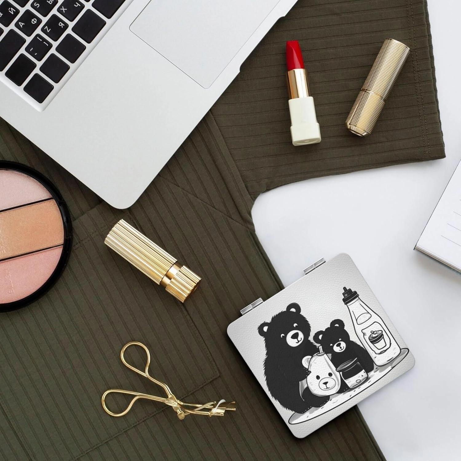 Portable Pocket Makeup Mirror Cute Milk Bottle Bear Travel Cosmetic Mirror Square Print Magnifying Compact Mirror for Eyelash