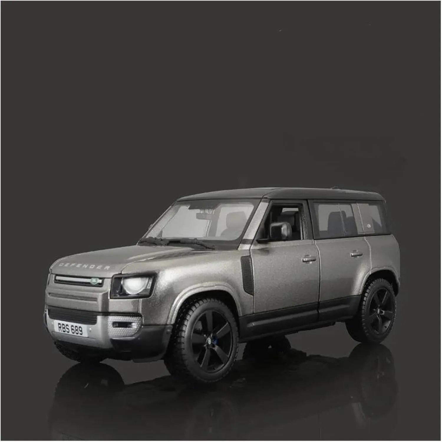 Scale Finished Model Car 1:24 Scale for Land Rover Defender 110 2022 Alloy Model Car Simulation Static Collection Car Souvenir Die-cast Vehicle(Chrome)