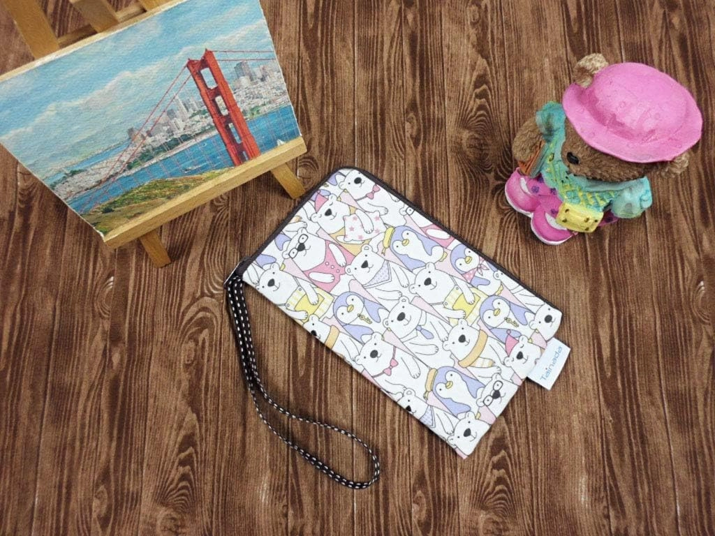 Tainada Women Universal Phone Wristlet Wallet Pouch, Dual Slots Zipper Purse Carry Bag for iPhone 15/14, 15/14/13 Pro Max, 15/14 Plus; Samsung S24 , S24, S23 , A54, Z Fold5 (Polar Bear Pink)