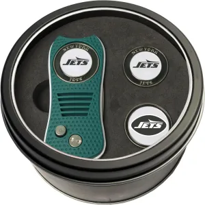 Team Golf NFL Gift Set Retractable Divot Tool with 3 Double-Sided Magnetic Ball Markers, Patented Single Prong Design, Causes Less Damage to Greens, Retractable Mechanism