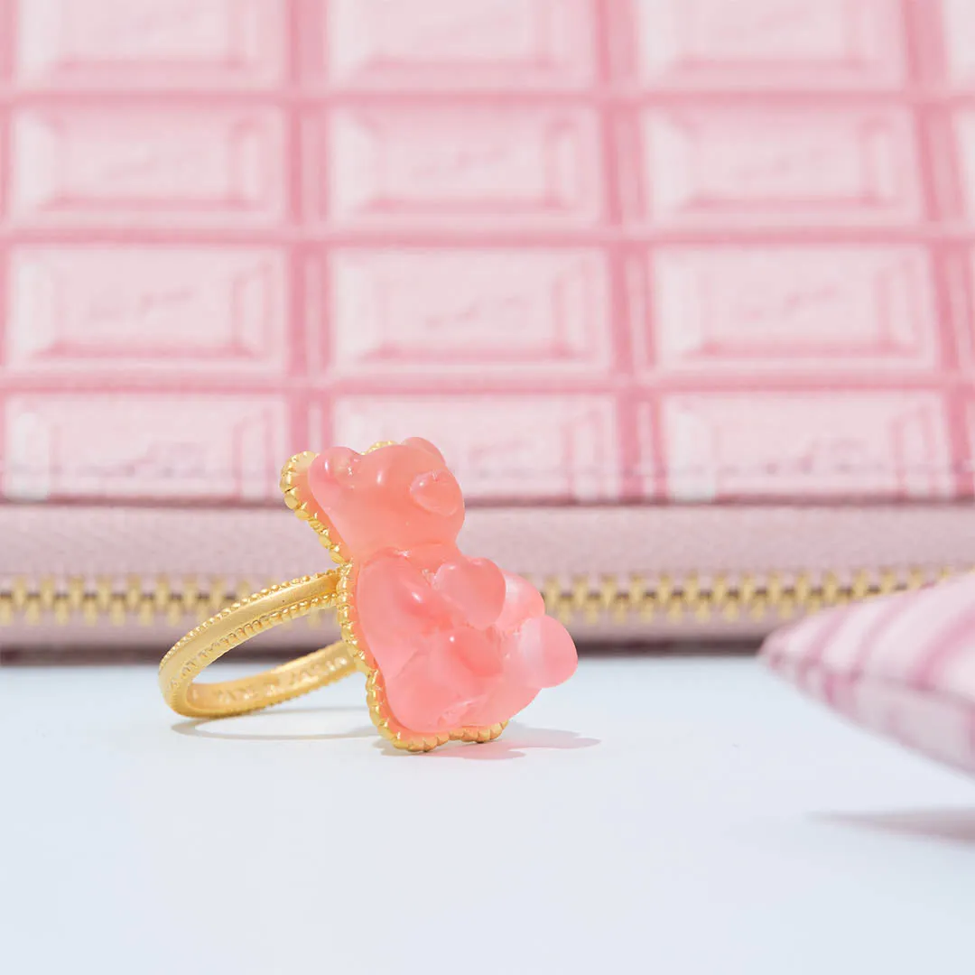 Teddy Bear Hard Gummy Ring (Strawberry)【Japan Jewelry】