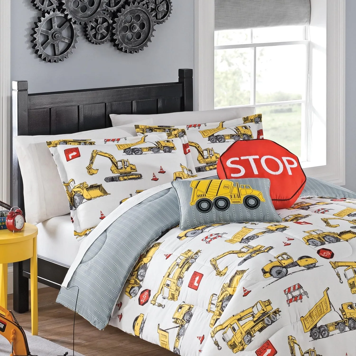 Waverly Kids Under Construction Modern Graphic 3-Piece Reversible Comforter Set, Full/Queen, Multicolor
