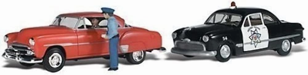 Willie's Warnin 1950's Chevy & Ford Police Car w/Drivers N Scale Woodland
