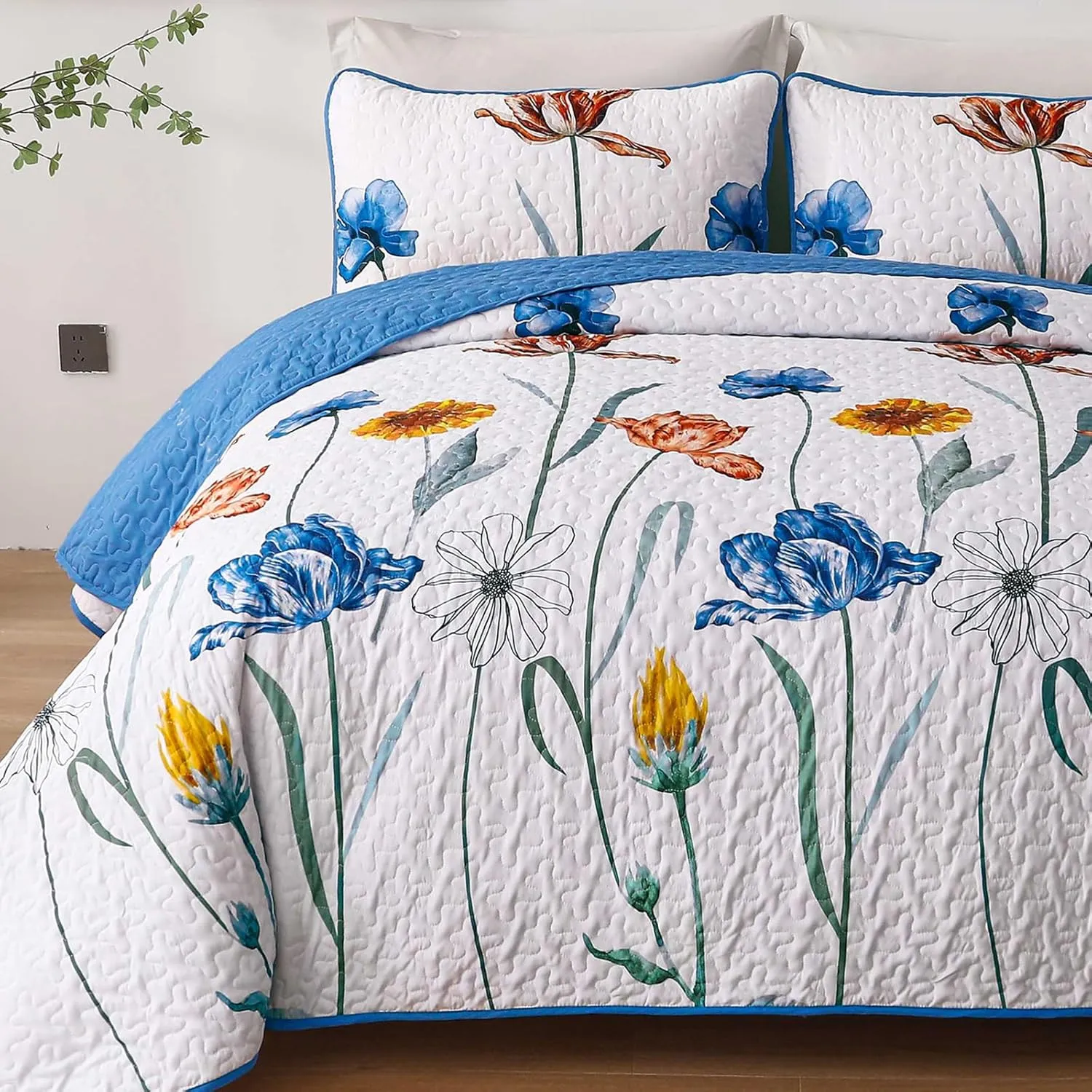 WONGS BEDDING Blue Quilt Set King Size,Cute Floral Botanical Bedspread Bedding Set with 2 Pillowcase,Lightweight Farmhouse Coverlet Set for All Season (104"x90")