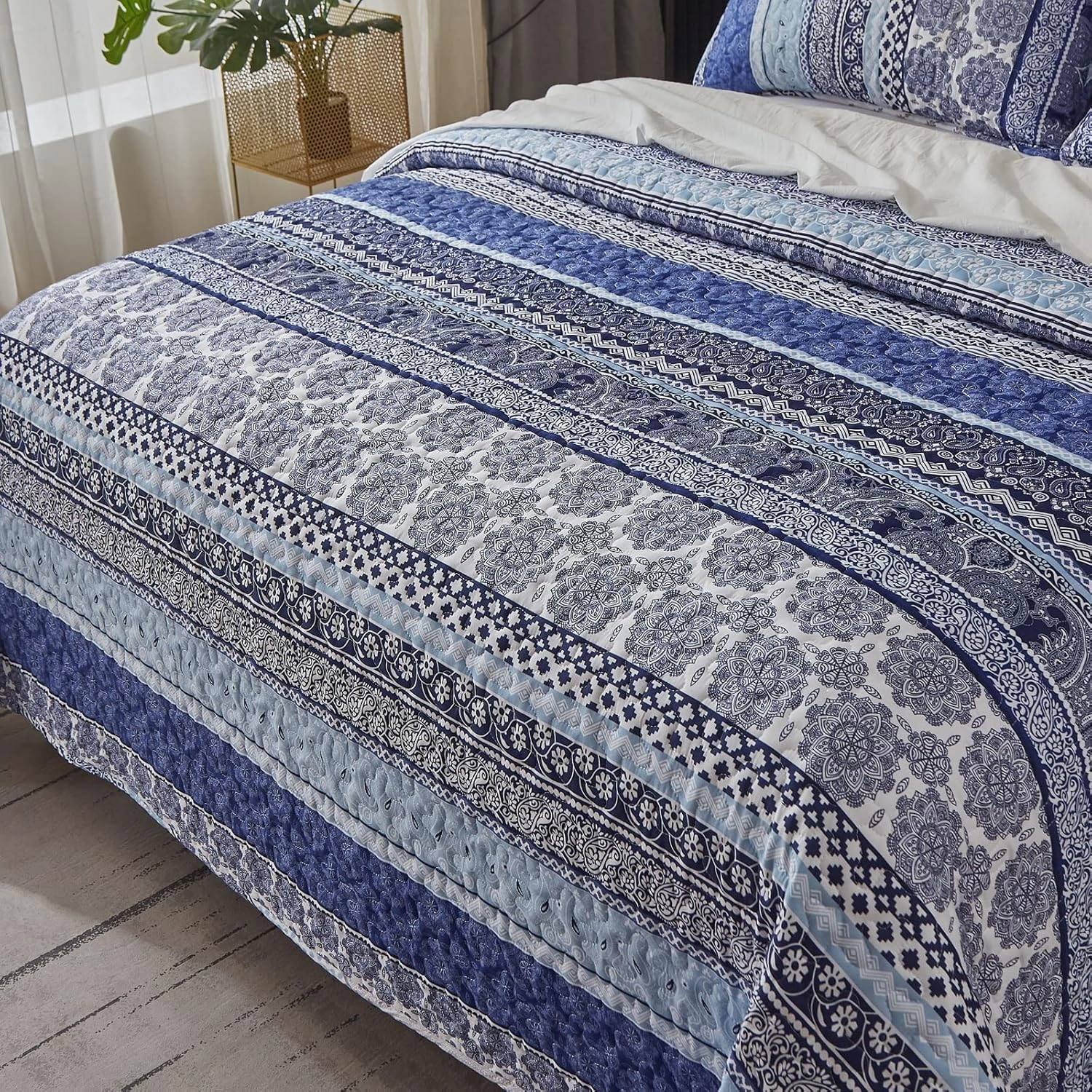 WONGS BEDDING Boho Quilt Set Queen Size, Blue Bohemian 3 Pieces Quilt Sets, Lightweight Bedspread Coverlet Bedding Set for All Season (96"x90")